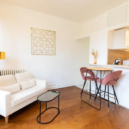 Le Solaire - Somptueux T2 A 2 Pas Du Centre Apartment Evreux